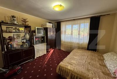 Casă cu 6 camere cu Teren 2500 Mp în Central - 15