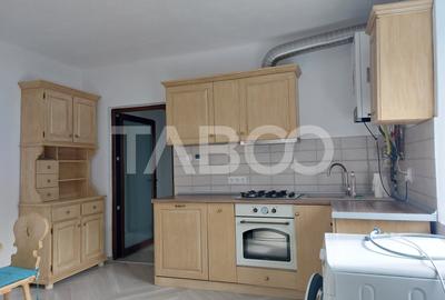 Casă cu 2 camere decomandat cu Canalizare în Cisnădioara - 11