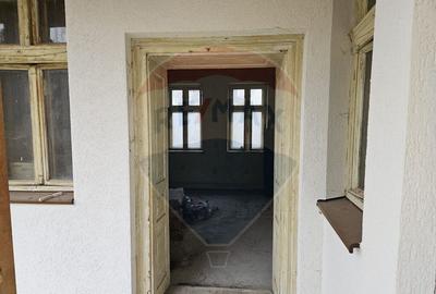 CASA 3 CAMERE SINCA NOUA / 5650 mp teren - 10