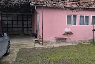 Casă cu 3 camere cu Teren 20 Mp în Albești - 1