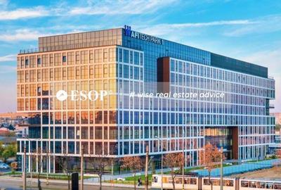 Spațiu comercial, de 750 mp, în Central
