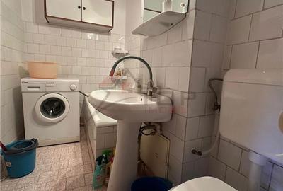 Apartament cu 2 camere decomandat în Albești