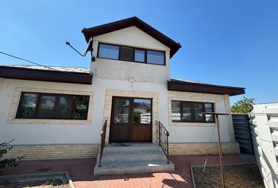 CASA  DE VANZARE IN GAROAFA ( E85) - 2