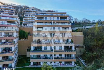 Apartament cu 4 camere în Schei - 2