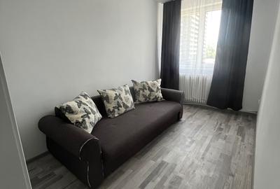Apartament cu 3 camere decomandat în Central - 3