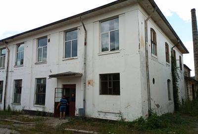 Spațiu industrial, de 21,000 mp, în Central - 2