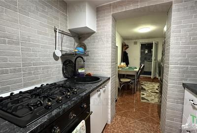 Casa individuala cu 8 camere in zona metrou Republica - 11
