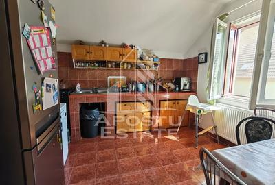 Casă individuală cu 6 camere cu Canalizare în Lipovei - 15