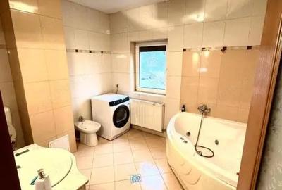 Apartament cu 4 camere decomandat în Central - 14