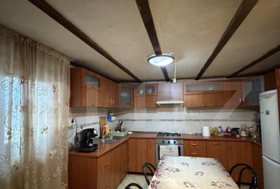 Casă cu 3 camere cu Teren 1644 Mp în Central - 13