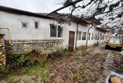 Casa cu toate utilitatile, 90 mp, zona Micro 4 - 5