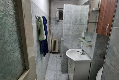 Apartament 3 camere dat cu chirias, zona Sagului - 7