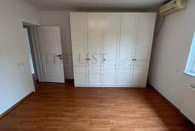 Casă cu 3 camere cu Teren 236 Mp în Central - 7