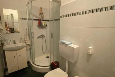 Apartament cu 2 camere decomandat în Aeroport