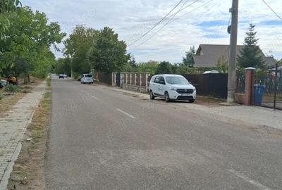 Teren intravilan 835 mp , D - 23 m , zona linistita - 2