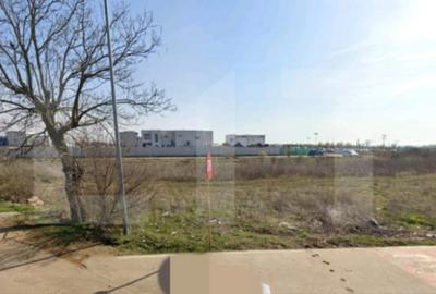 Teren de 3040 mp, în Central - 3