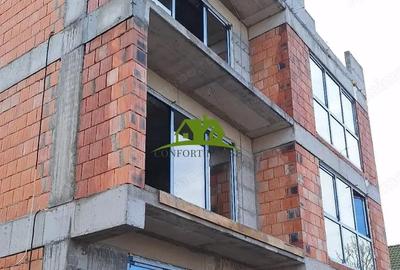 Apartament cu 3 camere decomandat în Traian - 19