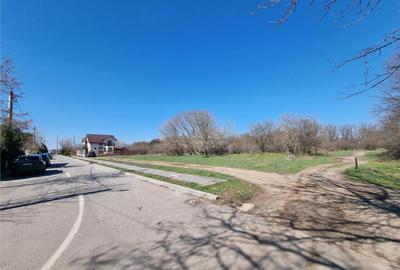 Teren de 300 mp, în Central - 1