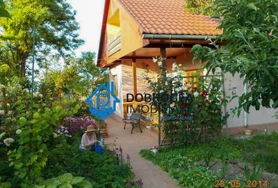 Casă individuală cu 5 camere în Mineri
