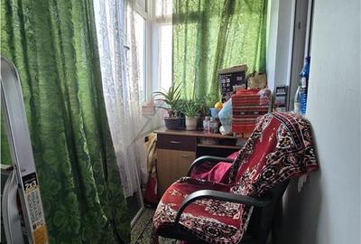 Apartament cu 2 camere decomandat în Galata - 10