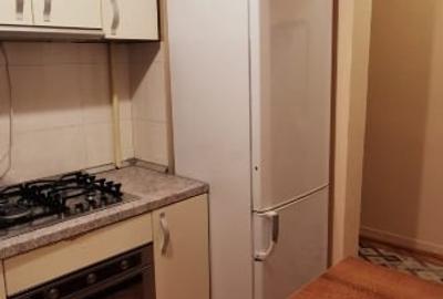 Apartament 2 cam de inchiriat- 2 locuri de parcare gratuite - 4