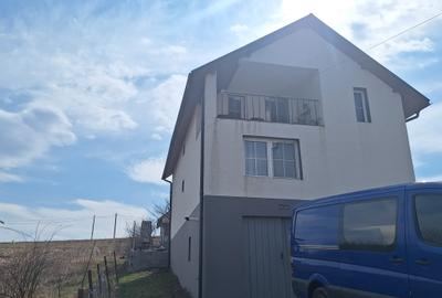 Casă individuală cu 4 camere cu Canalizare în Câmpenești - 3