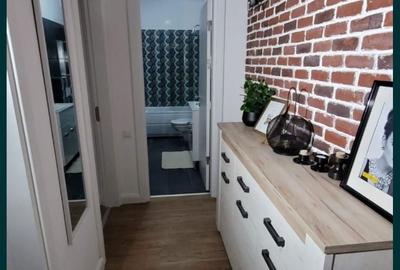 Apartament cu 2 camere decomandat în Central - 1