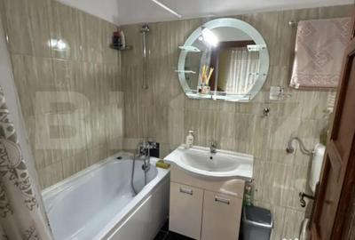 Casă cu 7 camere cu Teren 300 Mp în Titulescu - 17