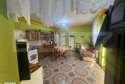 Casă cu 3 camere în Sângeorgiu de Mureș