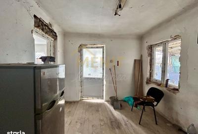 Casă cu 4 camere în Central - 9