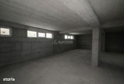 Spațiu comercial, de 836 mp, în Central - 1