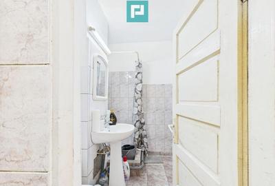 Garsoniera/spa?iu comercial strada Poetului Vlaicu - 5