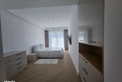 Apartament cu 4 camere în Central