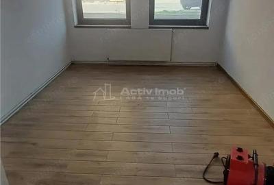 Spațiu comercial, de 405 mp, în Ultracentral - 17