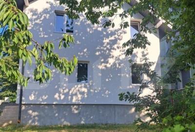 Casa de vanzare 115 mp , teren 425 mp , zona strazii Strandu - 1