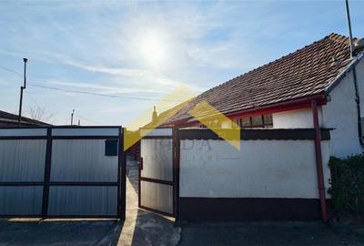 Casă individuală cu 3 camere cu Canalizare în Sânnicolau Mic - 2