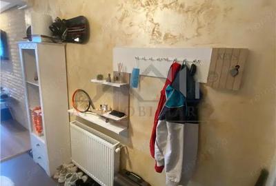 Apartament cu 2 camere decomandat, mobilat în Cug