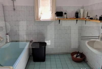 Casă cu 5 camere cu Teren 2100 Mp în Luna - 1