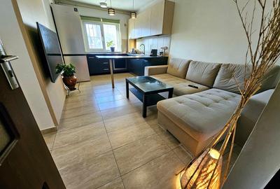 Apartament cu 4 camere decomandat în Central - 2