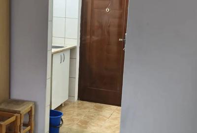 Garsonieră nedecomandată în Baza 3 - 4