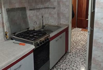 Apartament cu 3 camere decomandat în Faleza Nord - 2