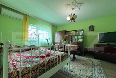 Apartament cu 3 camere decomandat în Central - 2