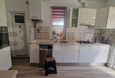 Casa de inchiriat, cu 4 camere, mobilata, curte, pivnita, zona Bartolomeu - 18