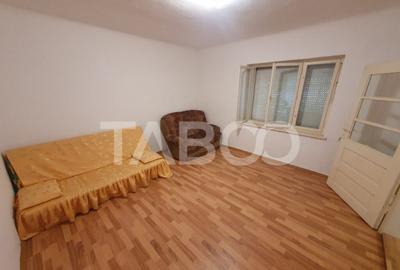 Teren de 1500 mp, în Săcel - 2