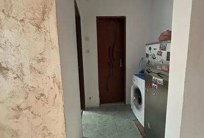 Inchiriez apartament zona Vi?oi - 2