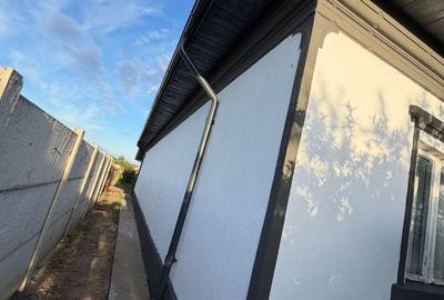 Casă cu 4 camere în Central - 2