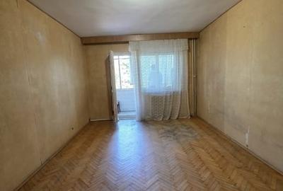 Etaj 2-Podul de Fier-Palatul de Justitie- 2 Camere Decomandat 53mp Etaj 2-Podul de Fier-Palatul de Justitie- 2 Camere Decomandat 53mp - 1