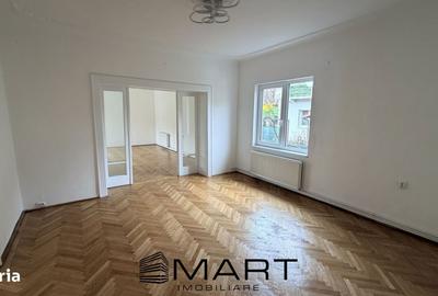 Casă cu 4 camere cu Canalizare în Central - 7