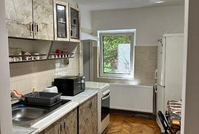 Apartament cu 3 camere decomandat în Girocului - 7