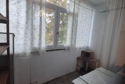 Apartament 3 camere, etaj 2, zona Craiovei  Pitesti - 6